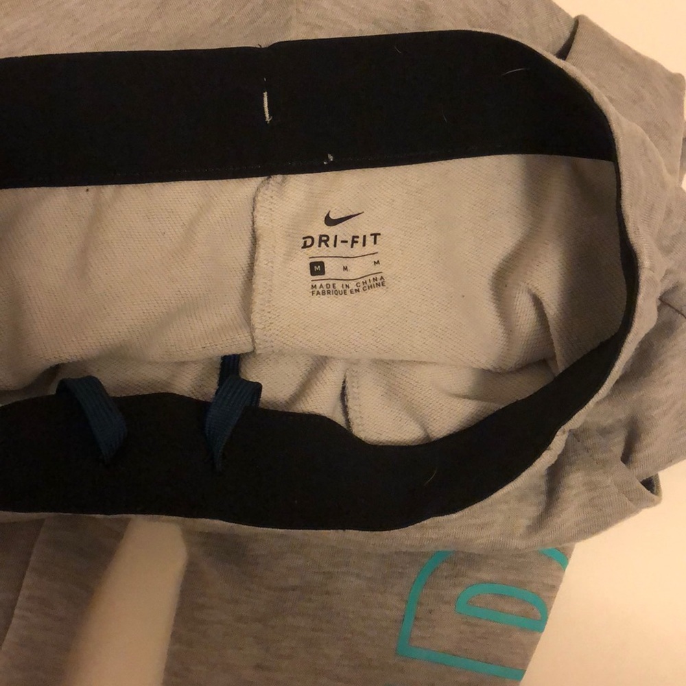 Nike joggers - Picture 3 of 6
